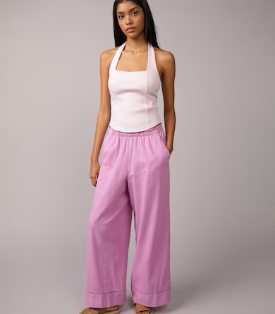 12 Different Types of Tops for Women to Upgrade Your Wardrobe – American Eagle Blogs