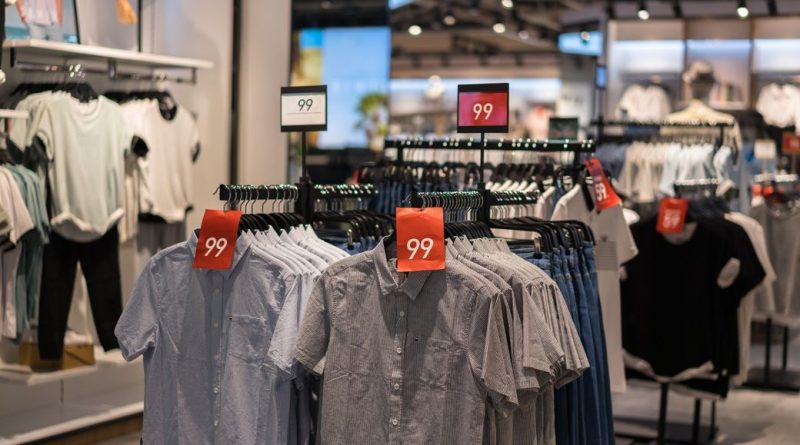 Global apparel margins under pressure as costs surge in Q2