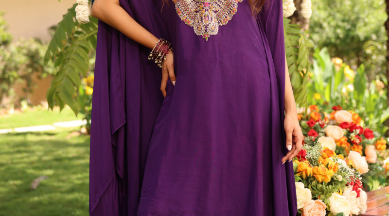 Guide to Fashionable Indo Western for Women | Trends & Styling Tips By Zari Jaipur