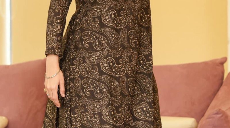 Plus Size Women Are Loving These Salwar Kameez Styles