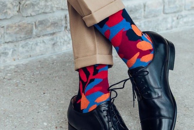 Things Men Should Stop Wearing in 2025 (If They Value Their Style)”