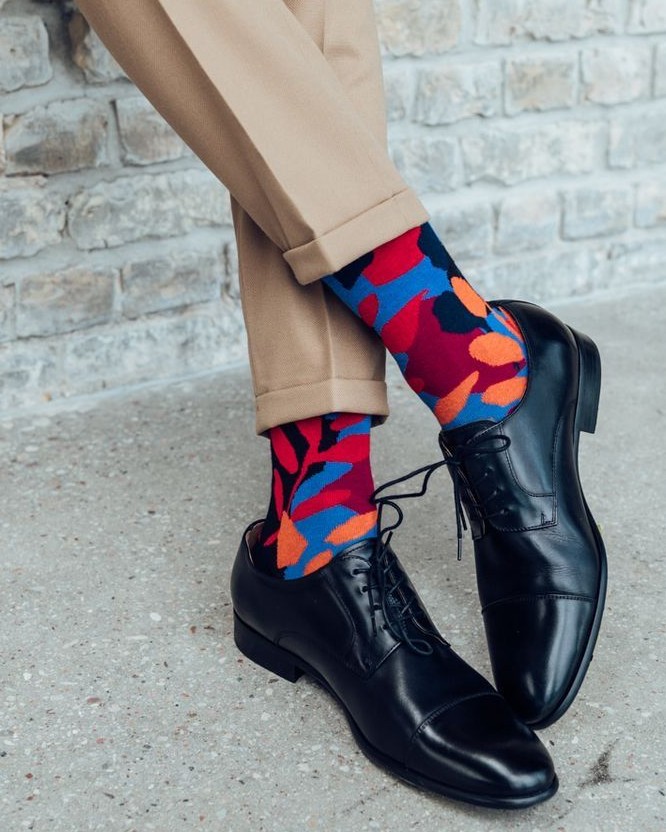 Things Men Should Stop Wearing in 2025 (If They Value Their Style)”