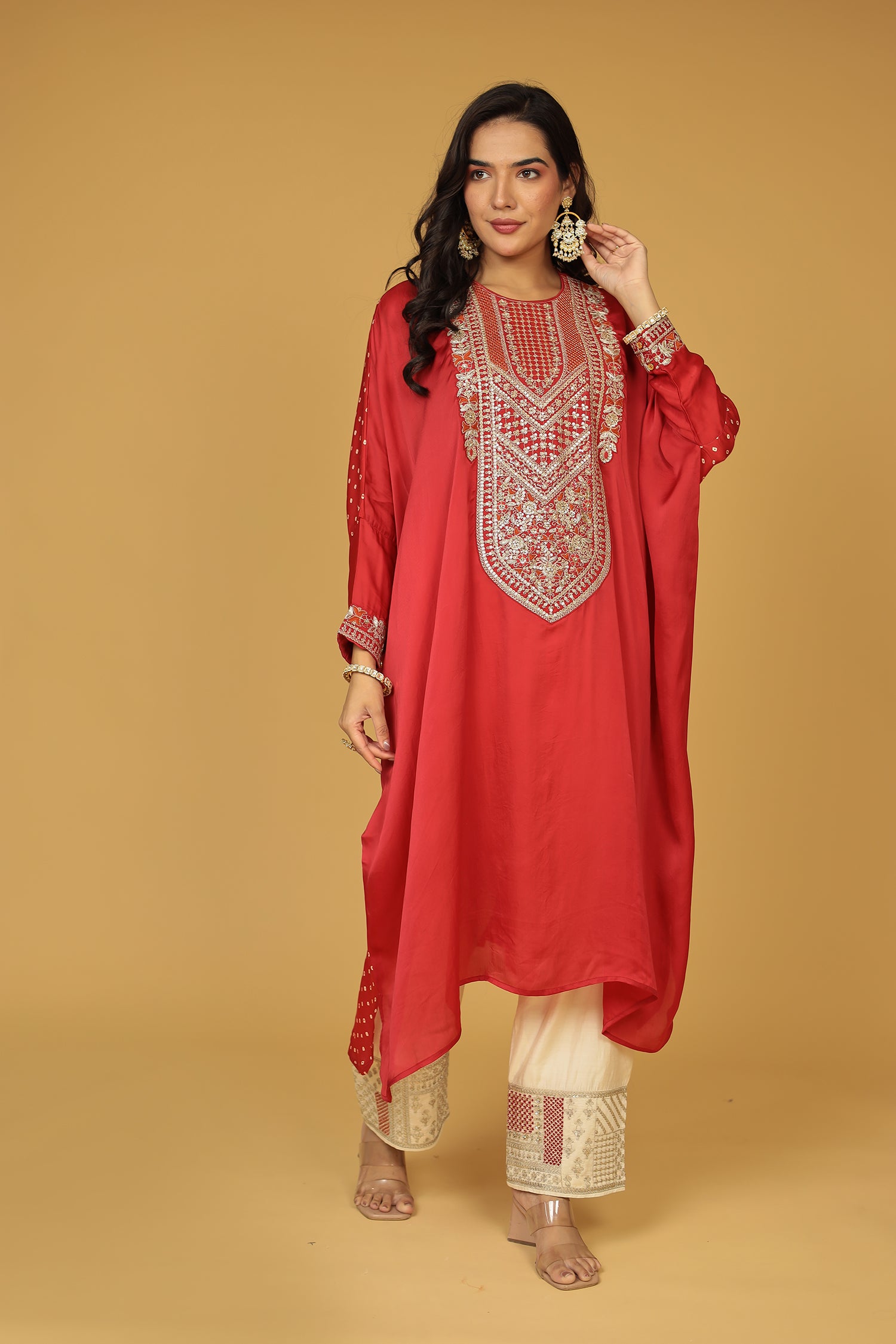 How to Style Fashionable Indo-Western Outfits for Women | Styling Guide by Zari Jaipur