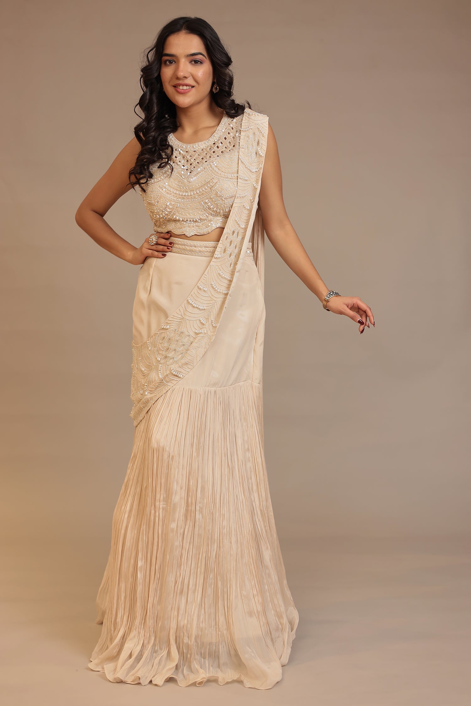 Indo-Western Outfits for Women: Perfect Looks for Office, Party & Festive Wear at Zari Jaipur