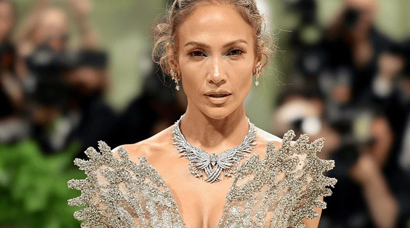 The Bloomy Awakening Couture