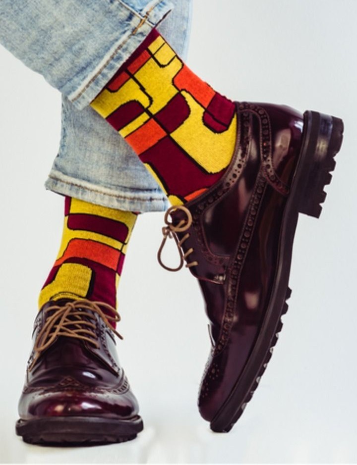 Things Men Should Stop Wearing in 2025 (If They Value Their Style)”