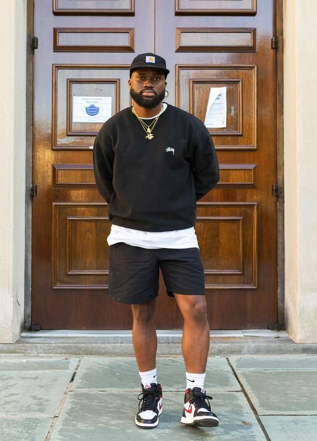 Top Men’s Cap & Hat Outfits to Elevate Your Look in 2025